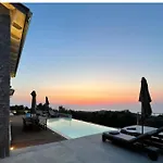 Tsakmakis - Luxury - Panoramic Sea View Lefkada Villa Cukaládesz