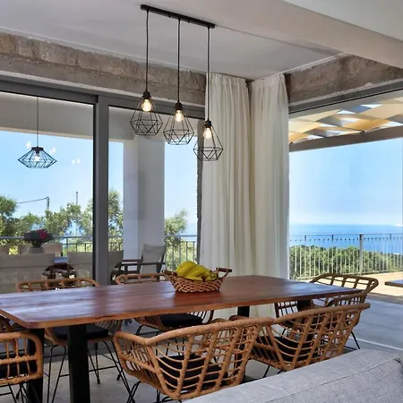 Villa Tsakmakis - Luxury - Panoramic Sea View Lefkada Tsoukaladhes
