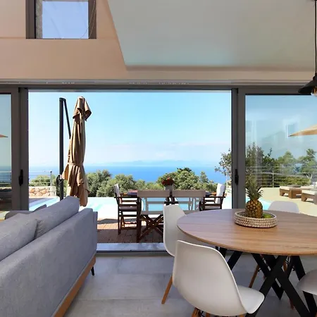 Villa Tsakmakis - Luxury - Panoramic Sea View Lefkada Tsoukaladhes