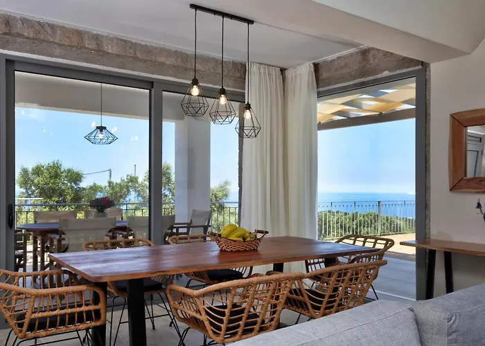 Villa Tsakmakis - Luxury - Panoramic Sea View Lefkada Tsoukaládhes