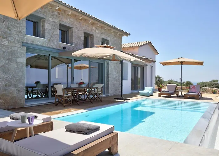 Tsakmakis - Luxury - Panoramic Sea View Lefkada Villa Tsoukaládhes