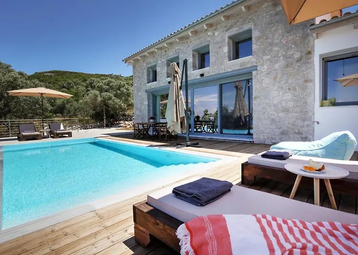 Villa Tsakmakis - Luxury - Panoramic Sea View Lefkada Tsoukaládhes