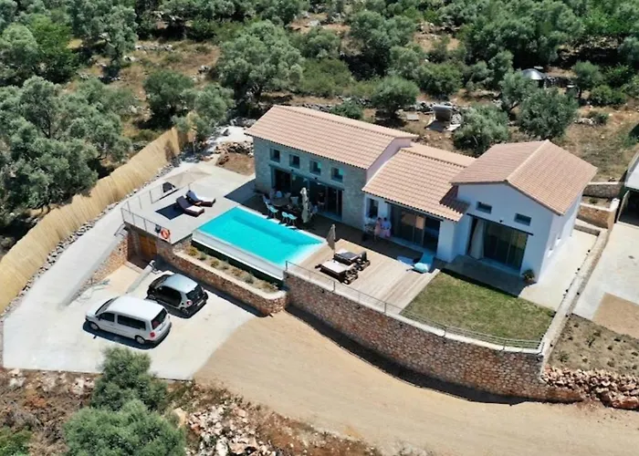 Tsakmakis - Luxury - Panoramic Sea View Lefkada * Tsoukaládhes