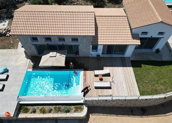 Tsakmakis - Luxury - Panoramic Sea View Lefkada Villa